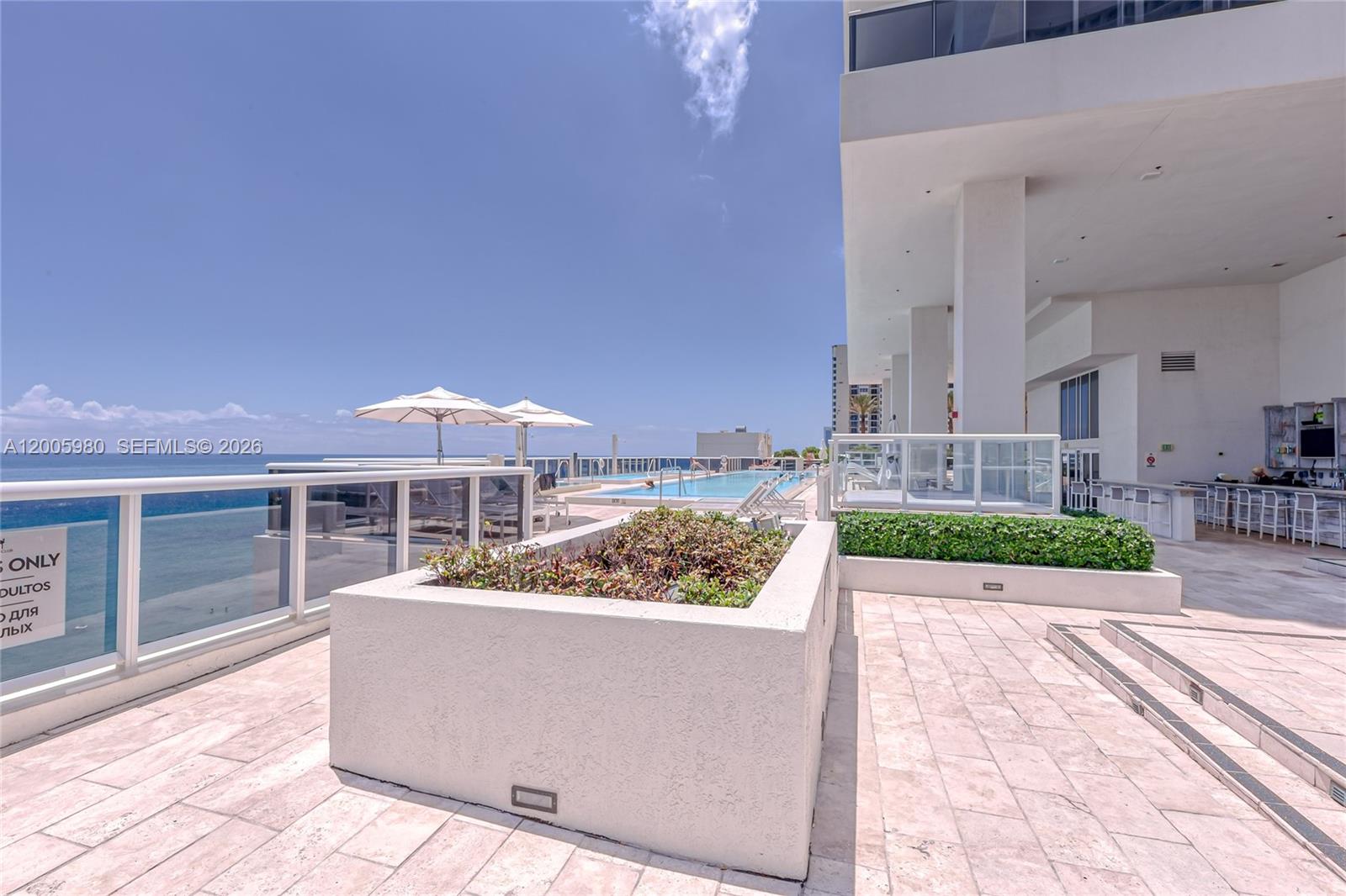 1830 S Ocean Dr #4601, Hallandale Beach FL 33009