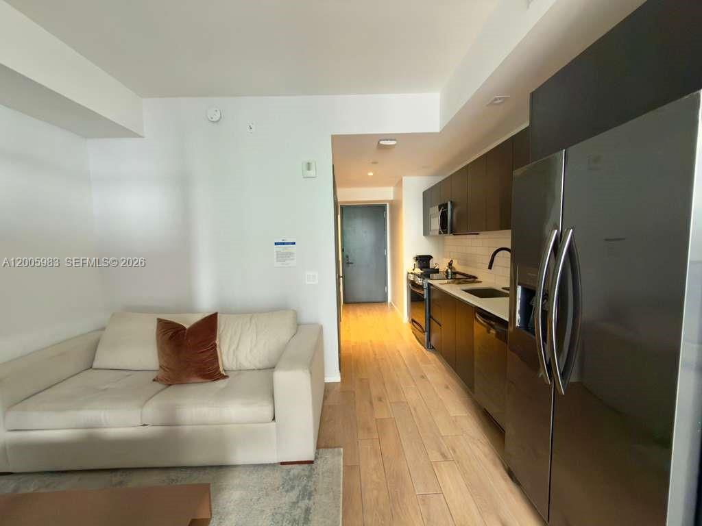 398 NE 5th St #4313, Miami FL 33132