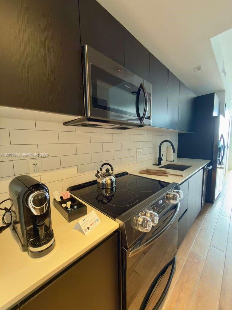 398 NE 5th St #4313, Miami FL 33132
