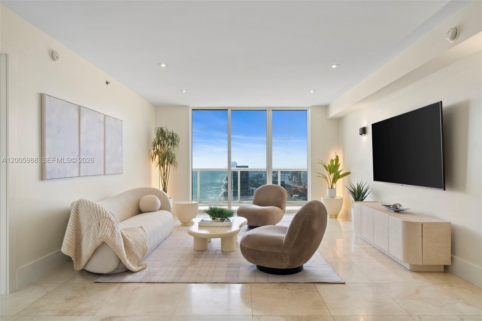 1830 S Ocean Dr #5103, Hallandale Beach FL 33009