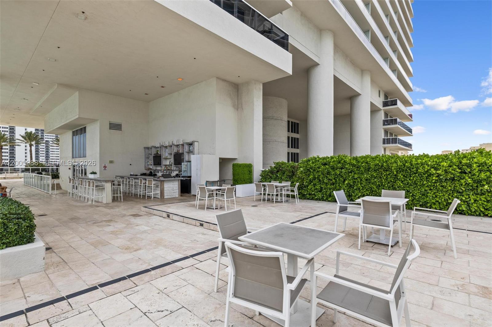 1830 S Ocean Dr #5103, Hallandale Beach FL 33009
