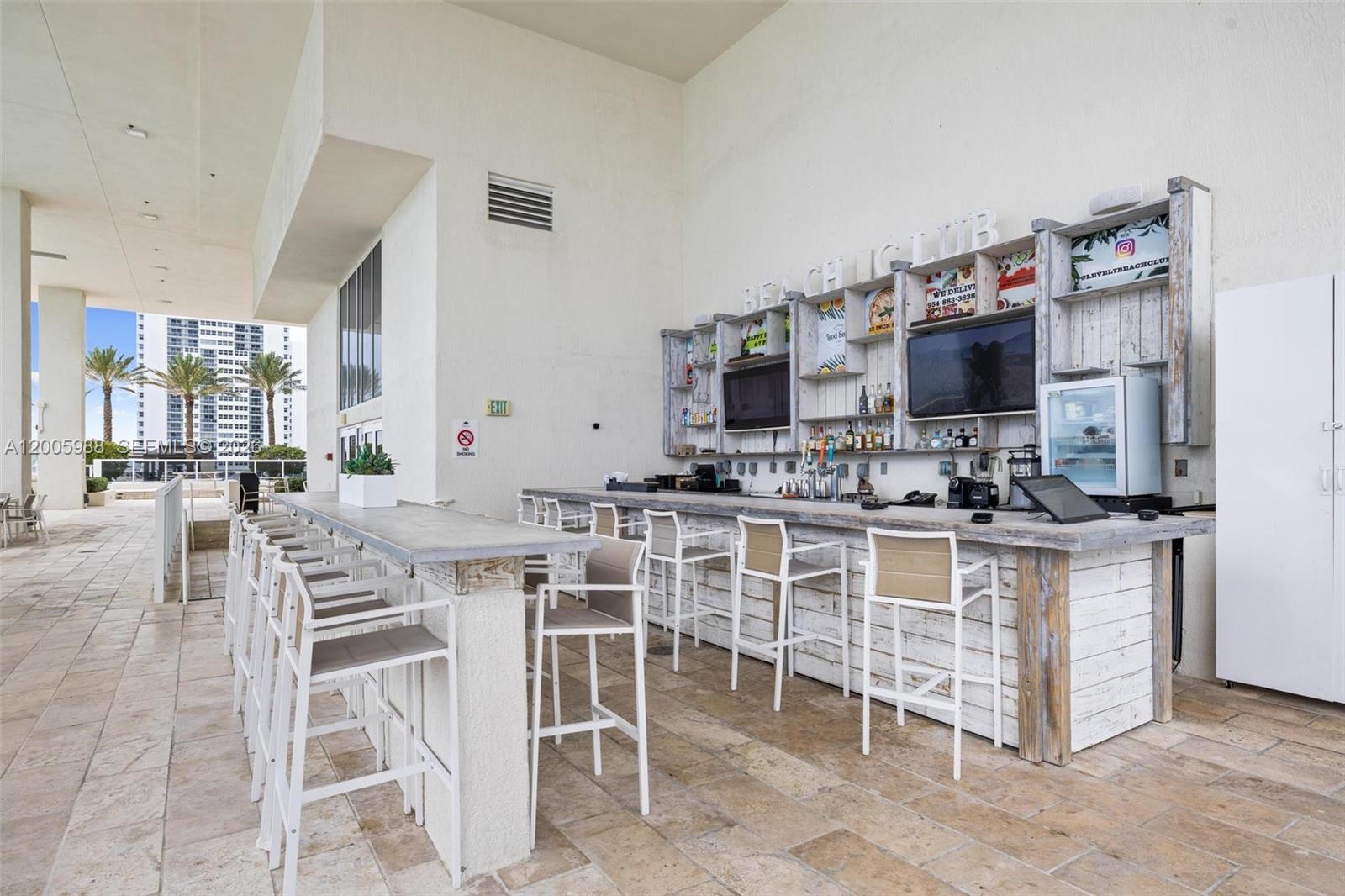 1830 S Ocean Dr #5103, Hallandale Beach FL 33009