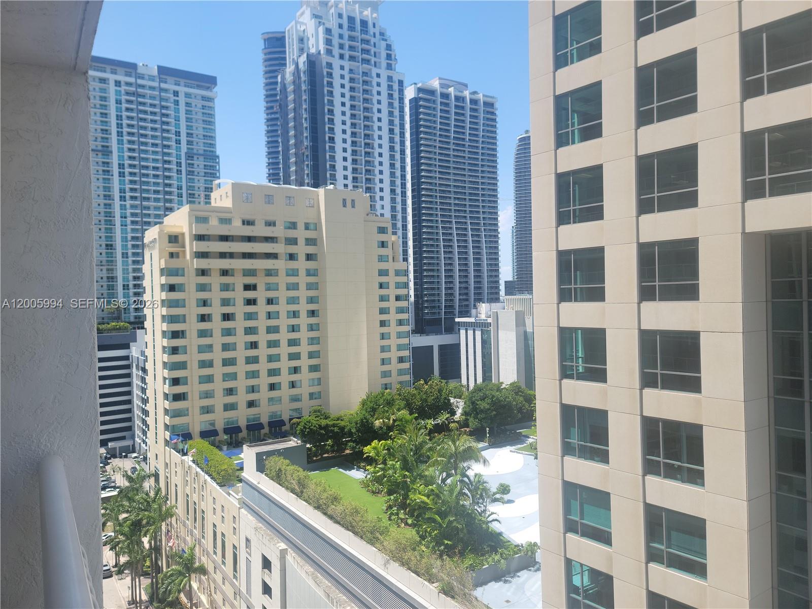 1200 Brickell Bay Dr #1910, Miami FL 33131