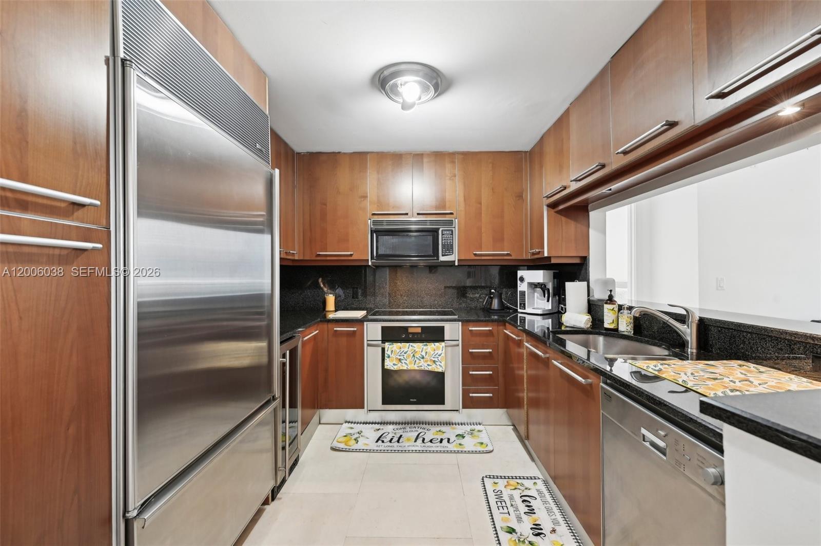 901 Brickell Key Blvd #1009, Miami FL 33131