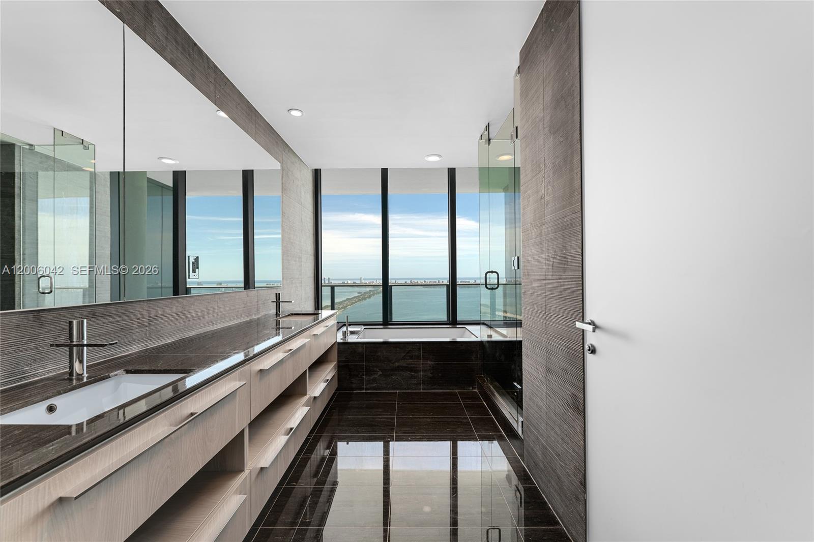 3131 NE 7th Ave #PH5003, Miami FL 33137