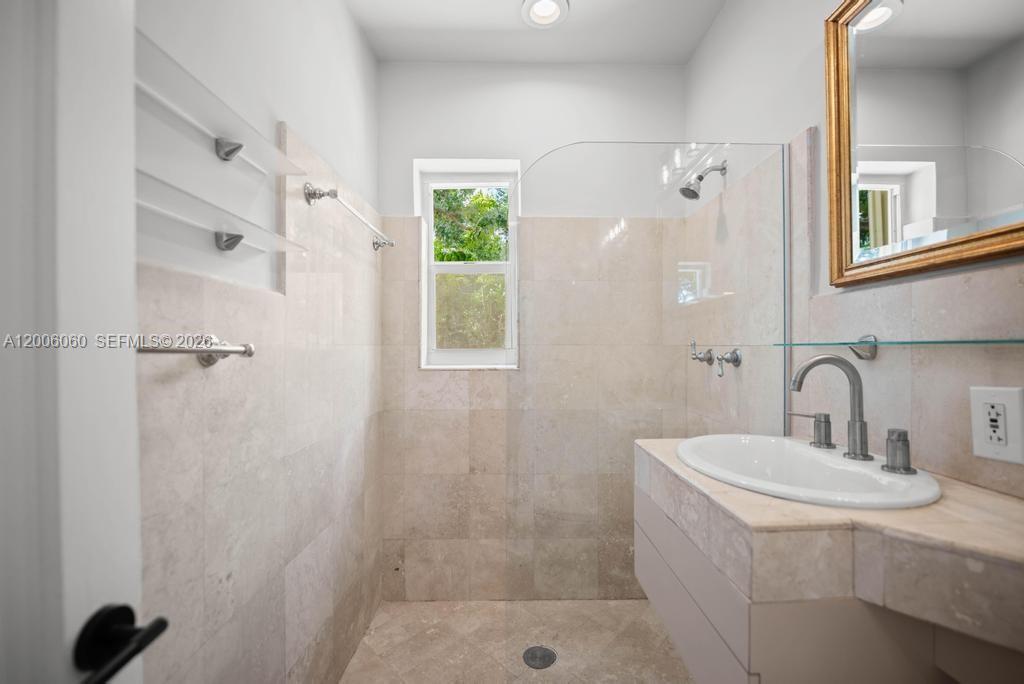 11222 NE 9th Ave, Biscayne Park FL 33161