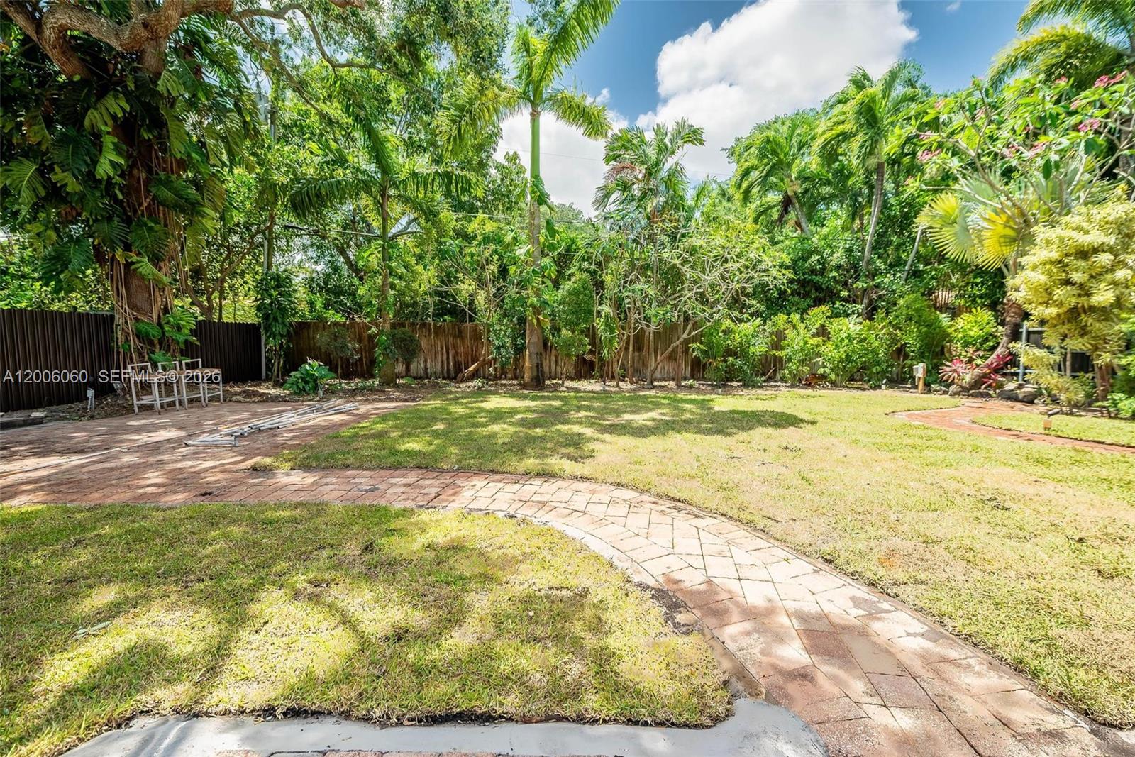 11222 NE 9th Ave, Biscayne Park FL 33161