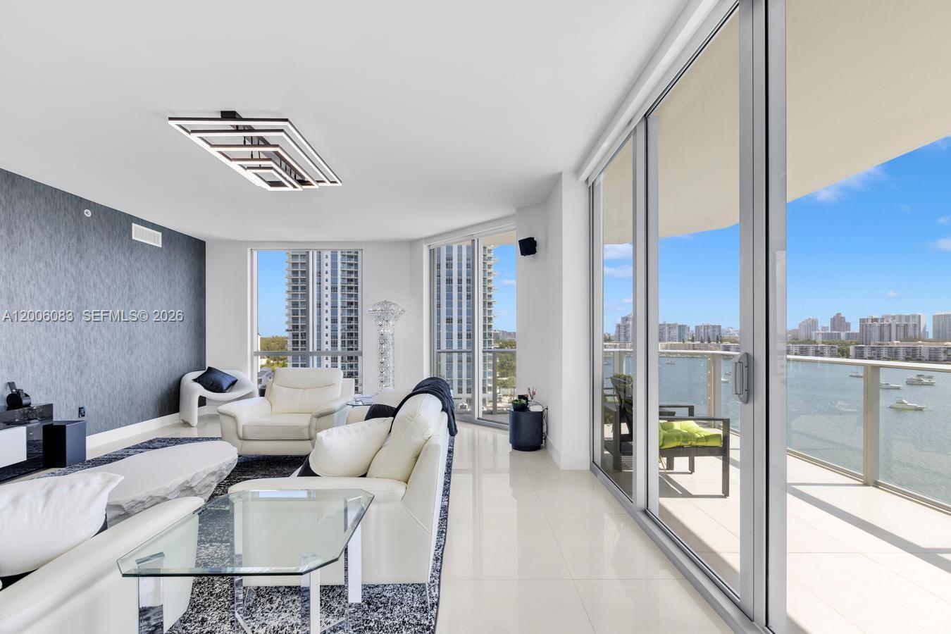 17111 Biscayne Blvd #909, North Miami Beach FL 33160