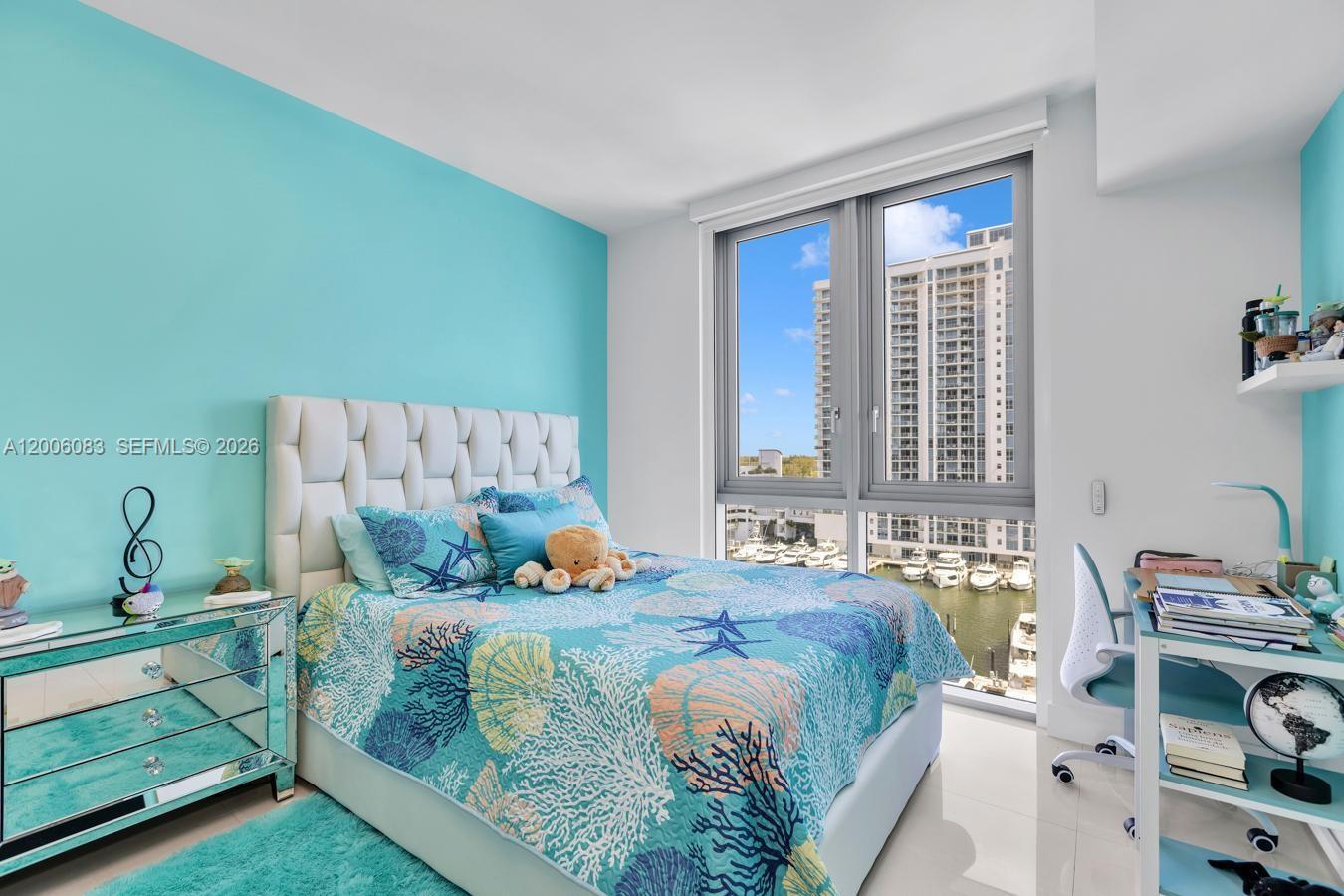 17111 Biscayne Blvd #909, North Miami Beach FL 33160