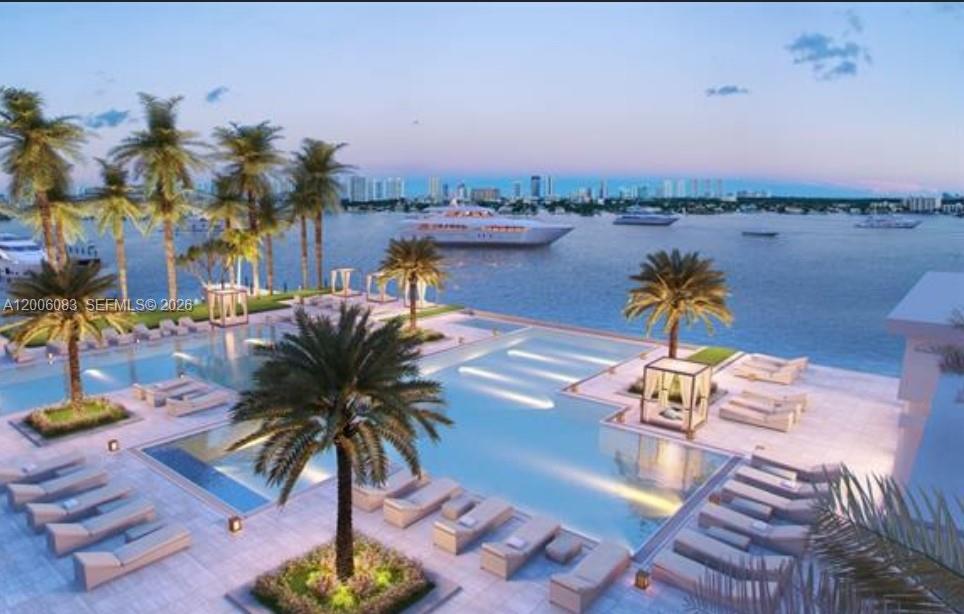 17111 Biscayne Blvd #909, North Miami Beach FL 33160