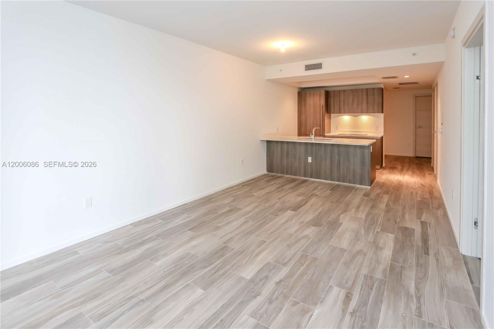 801 S Miami Ave #3606, Miami FL 33130