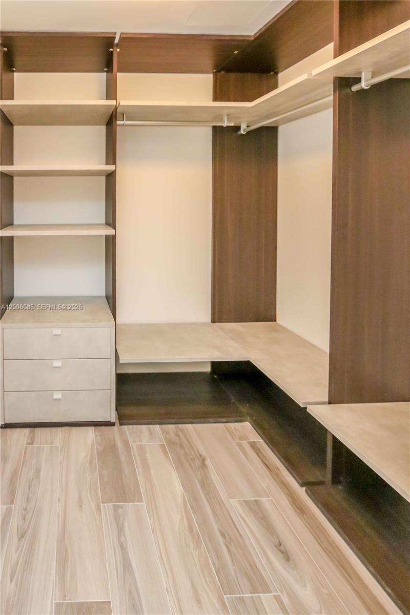 801 S Miami Ave #3606, Miami FL 33130