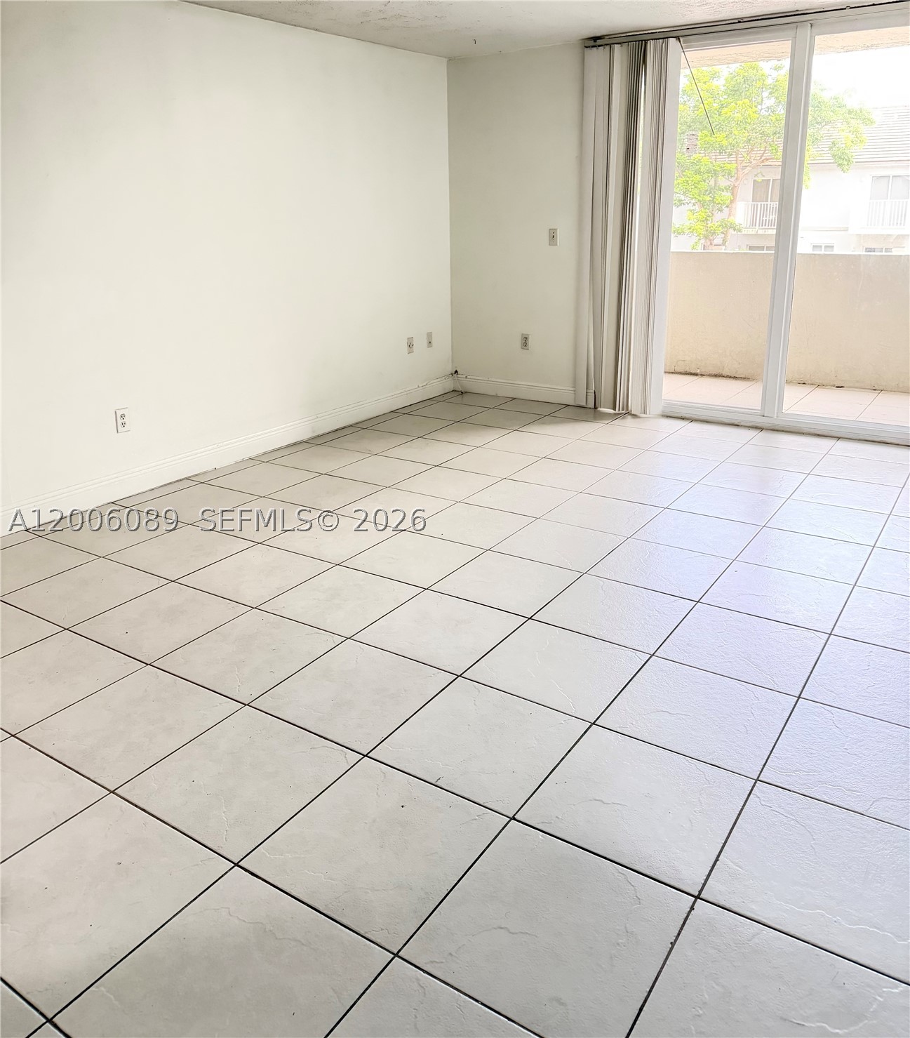 10090 NW 80th Ct #1203, Hialeah Gardens FL 33016