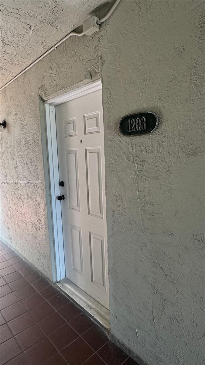 10090 NW 80th Ct #1203, Hialeah Gardens FL 33016