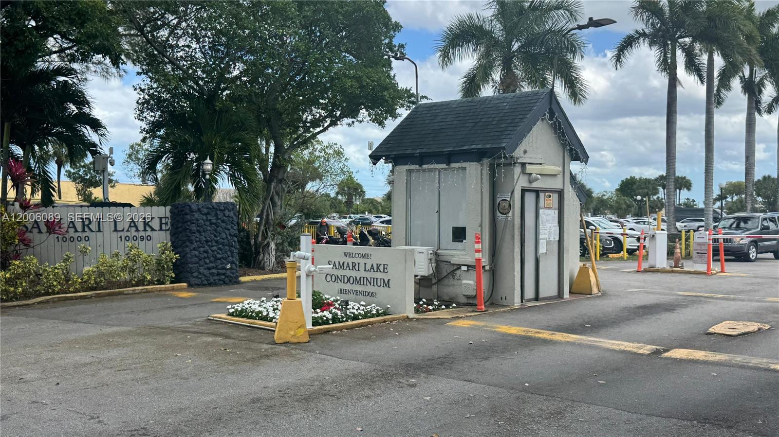 10090 NW 80th Ct #1203, Hialeah Gardens FL 33016