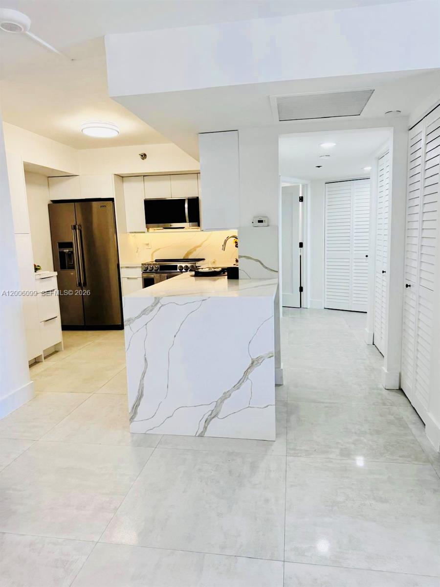19101 NE 36th Ct #904, Aventura FL 33180
