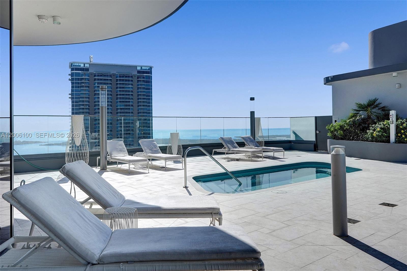 1000 Brickell Plaza #PH5106, Miami FL 33131