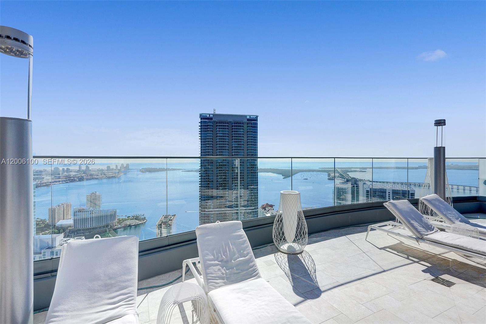 1000 Brickell Plaza #PH5106, Miami FL 33131