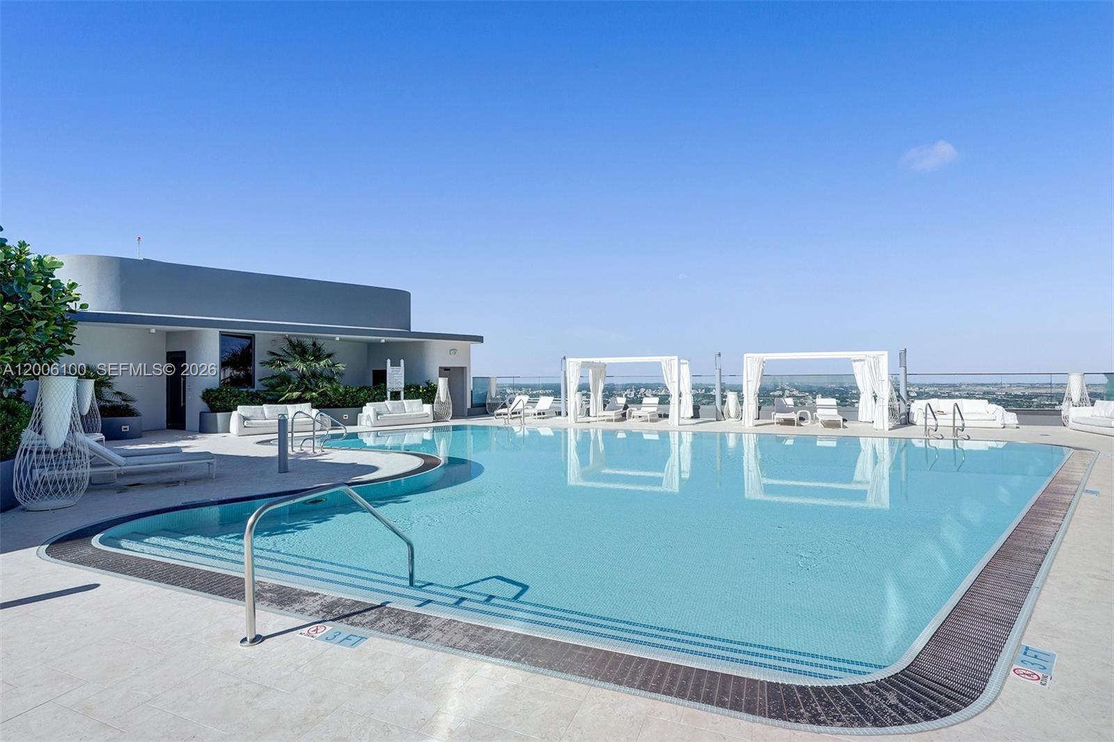 1000 Brickell Plaza #PH5106, Miami FL 33131