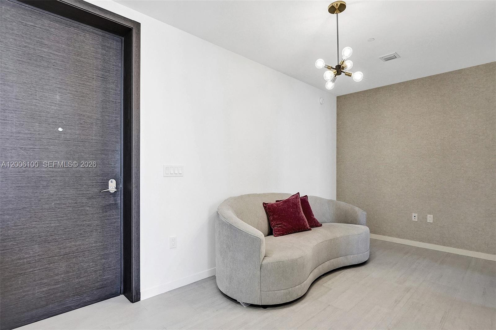 1000 Brickell Plaza #PH5106, Miami FL 33131