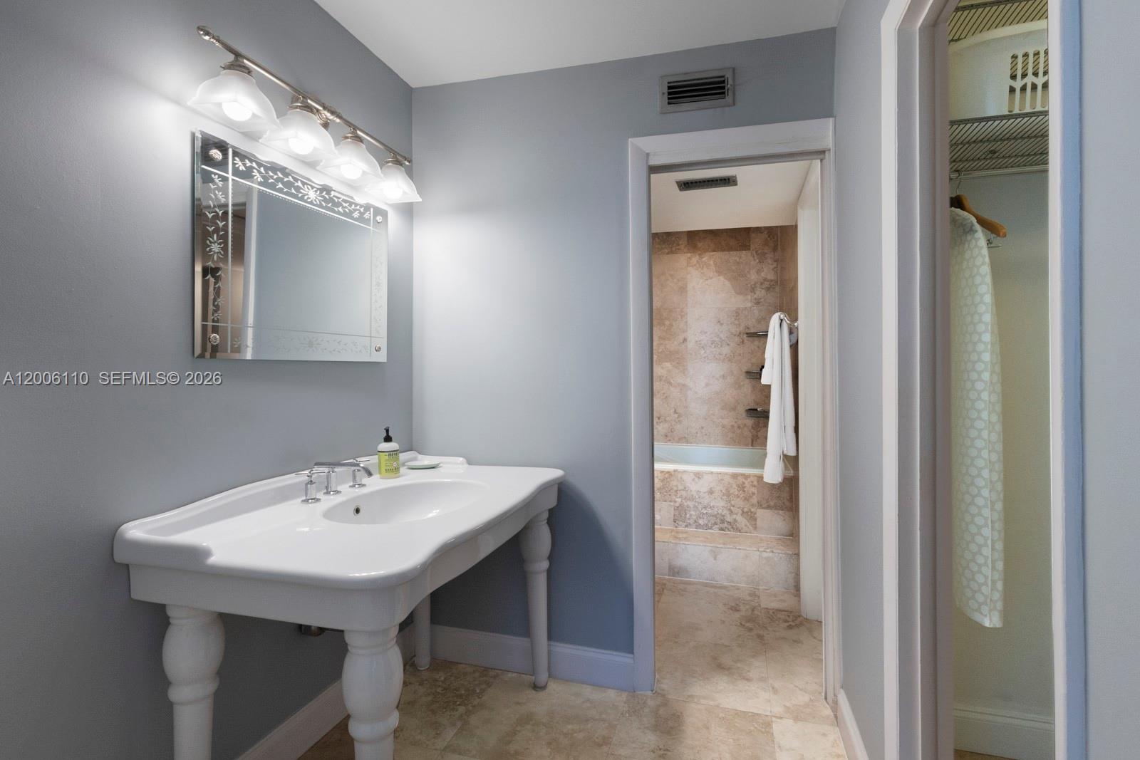 5 Island Ave #LE, Miami Beach FL 33139