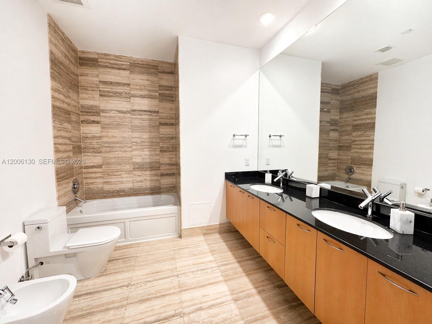 15811 Collins Ave #3805, Sunny Isles Beach FL 33160
