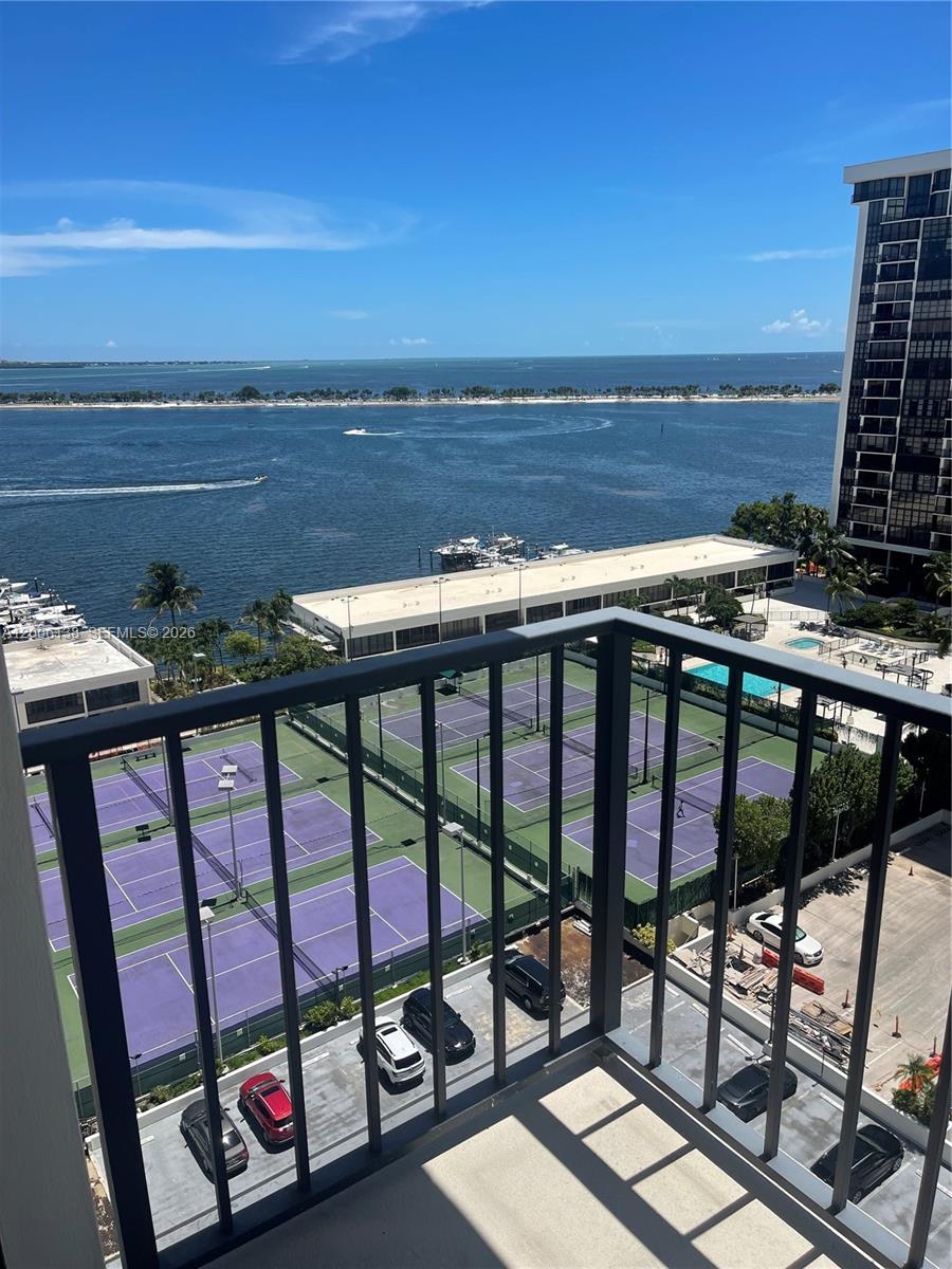 1901 Brickell Ave #B1504, Miami FL 33129