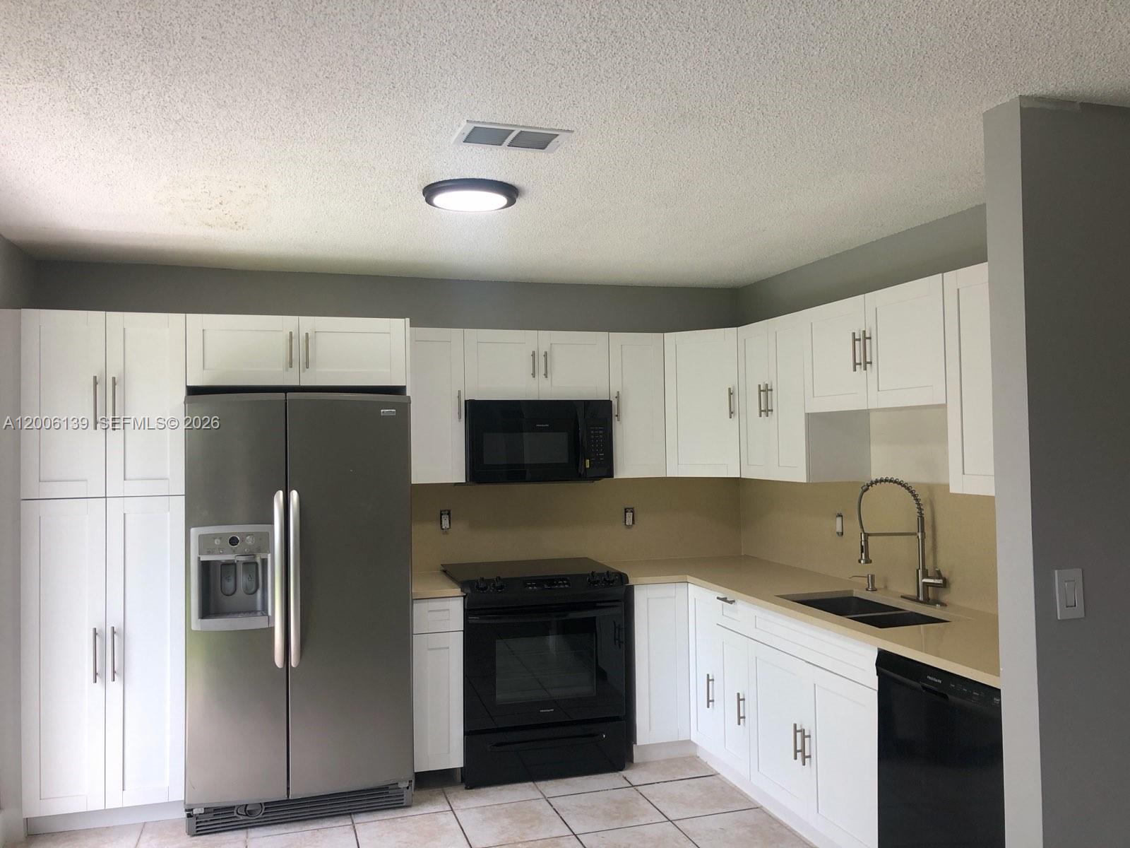 15167 SW 94th Ter #1, Miami FL 33196