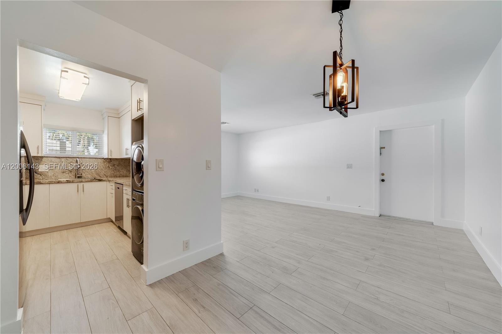 8048 SW 80 AVE #8048, Miami FL 33143