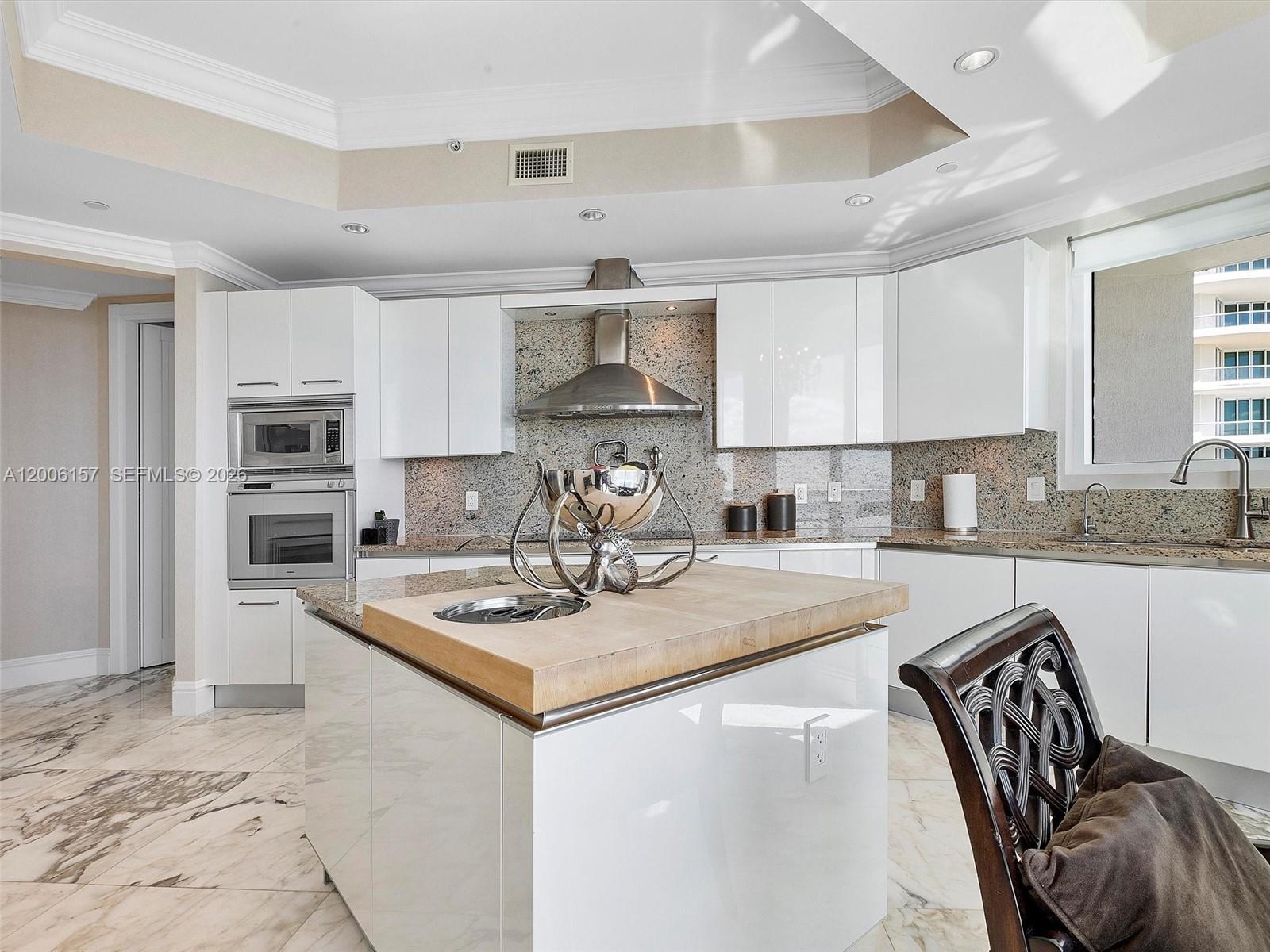 16047 Collins Ave #2602, Sunny Isles Beach FL 33160