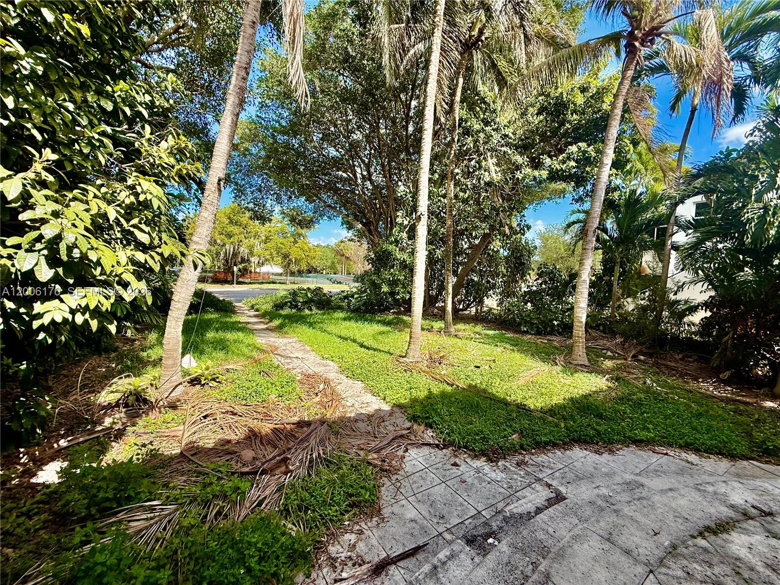 8740 NE 2nd Ave #8740, El Portal FL 33138
