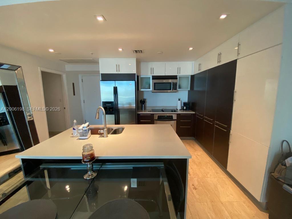 1900 N Bayshore Dr #2314, Miami FL 33132