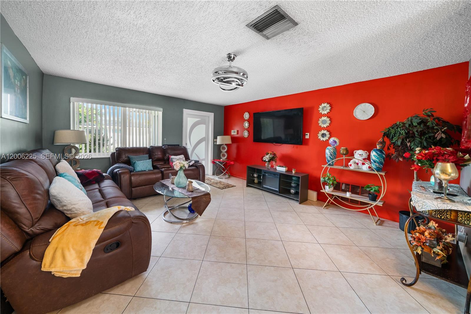 4402 NW 44th Ave, Tamarac FL 33319