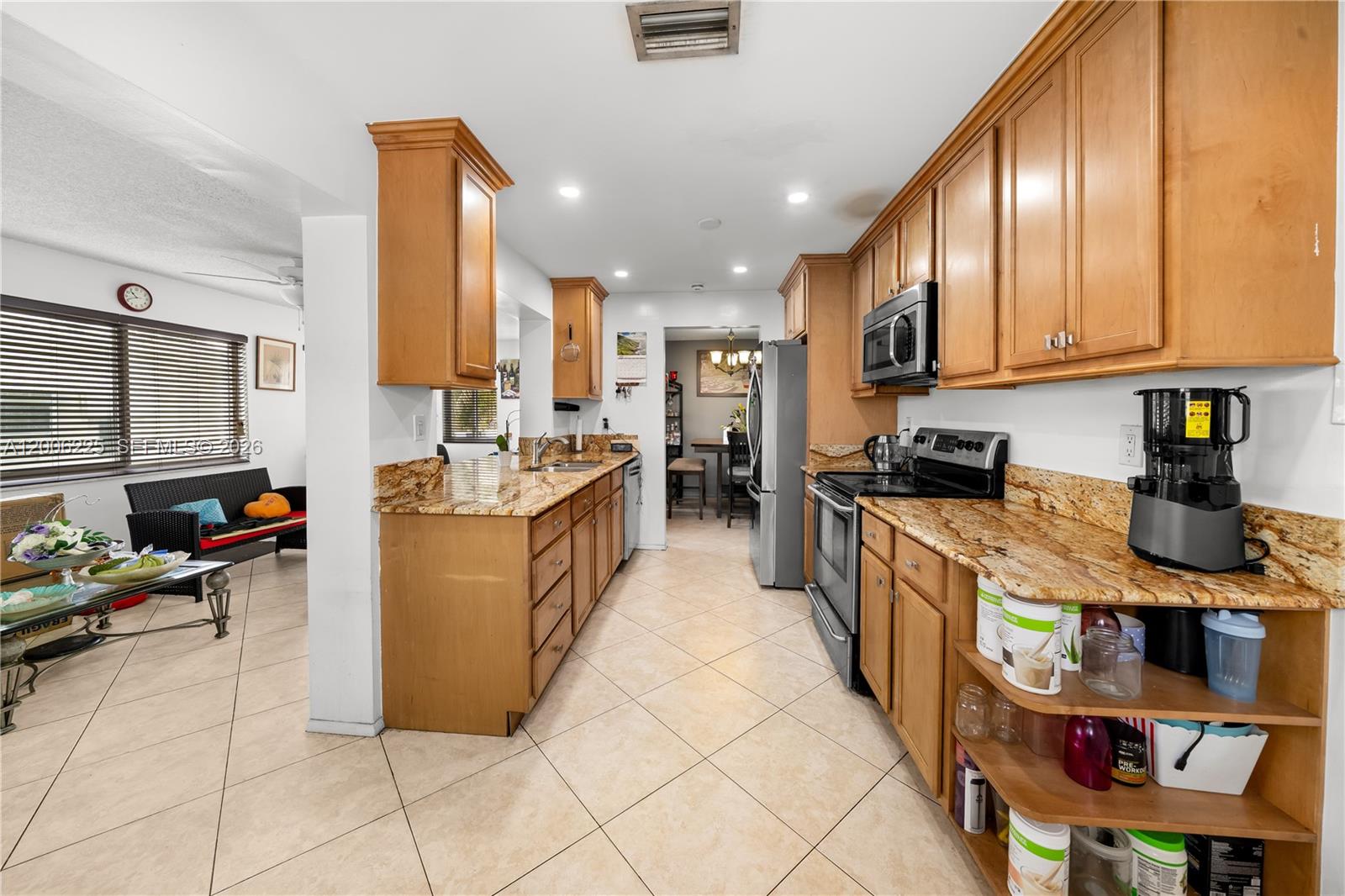 4402 NW 44th Ave, Tamarac FL 33319