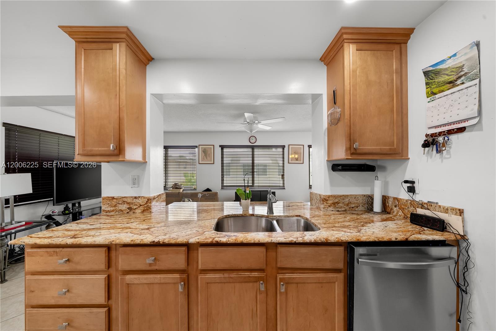 4402 NW 44th Ave, Tamarac FL 33319