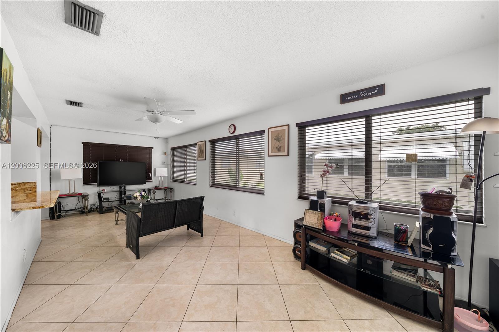 4402 NW 44th Ave, Tamarac FL 33319