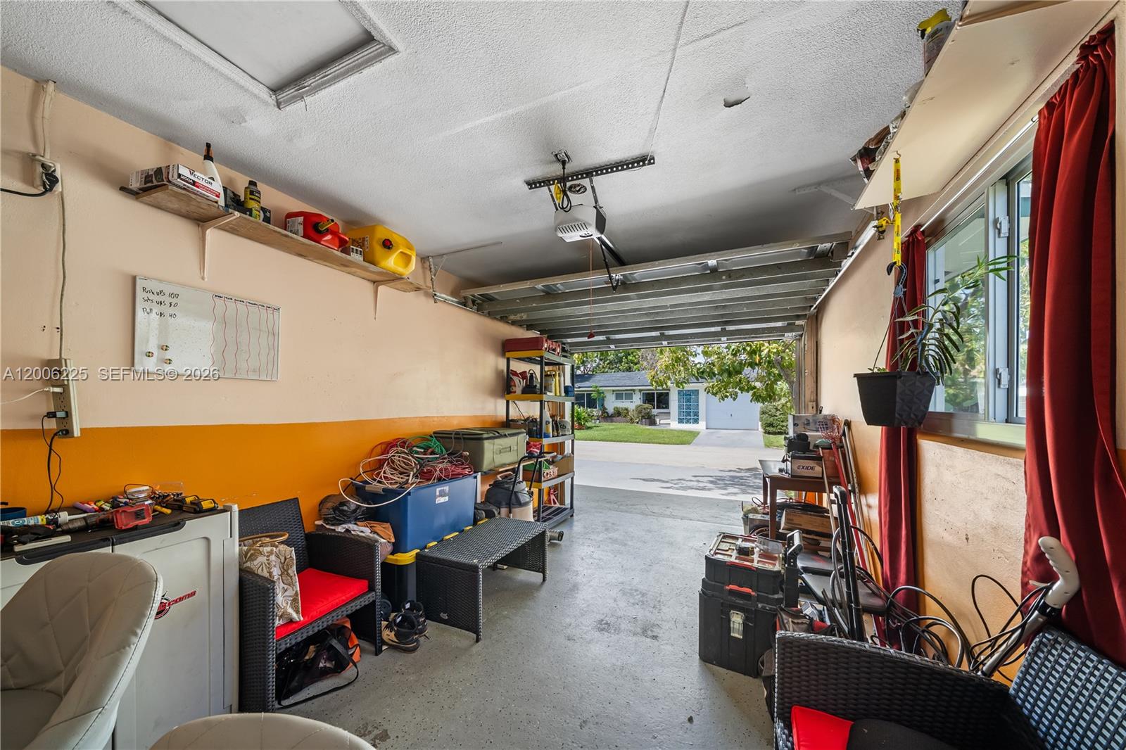 4402 NW 44th Ave, Tamarac FL 33319