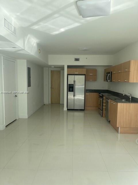 350 S Miami Ave #1112, Miami FL 33130