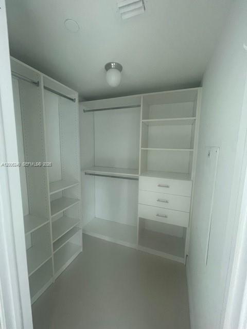 350 S Miami Ave #1112, Miami FL 33130