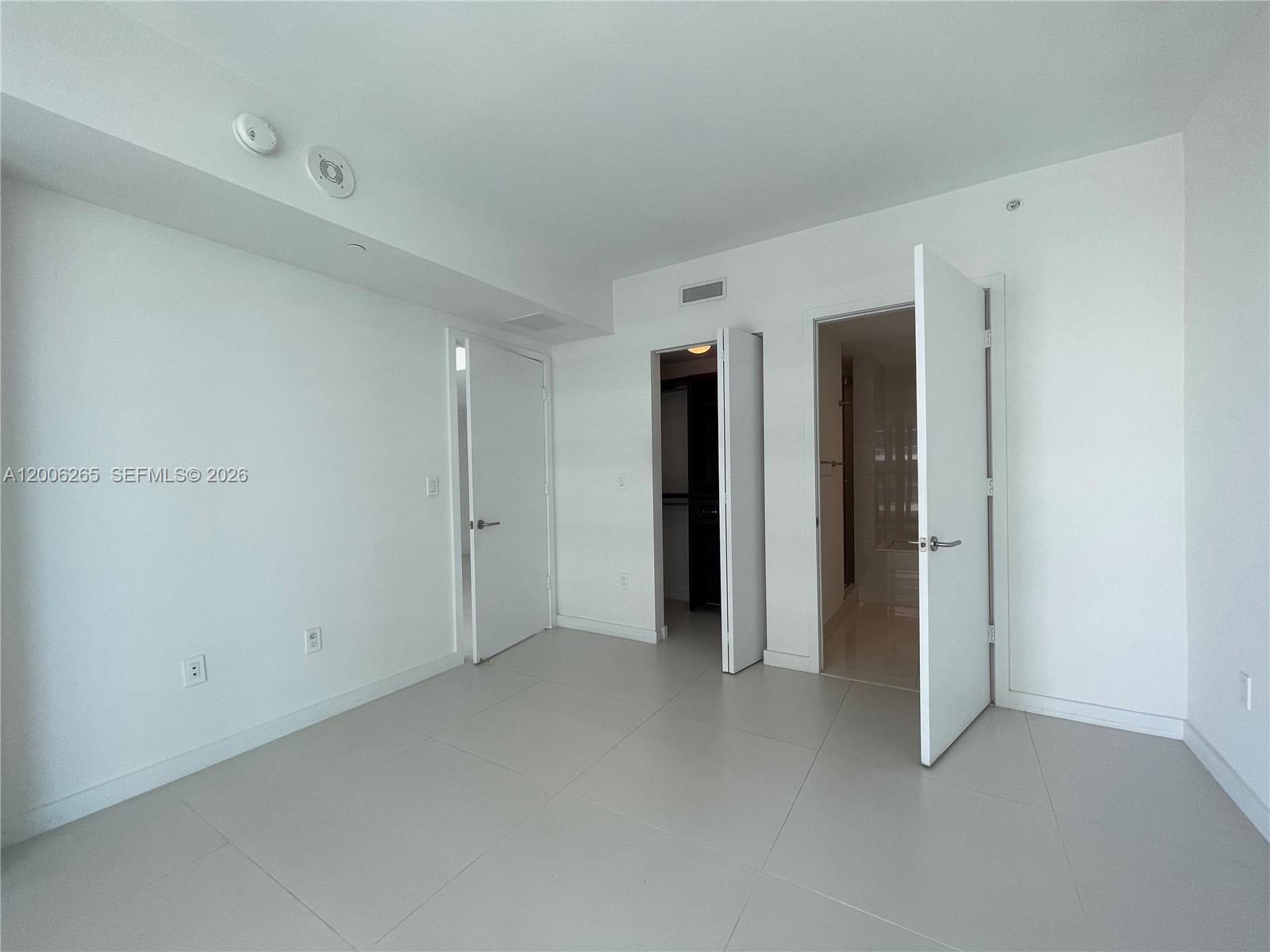 1300 S Miami Ave #2009, Miami FL 33131
