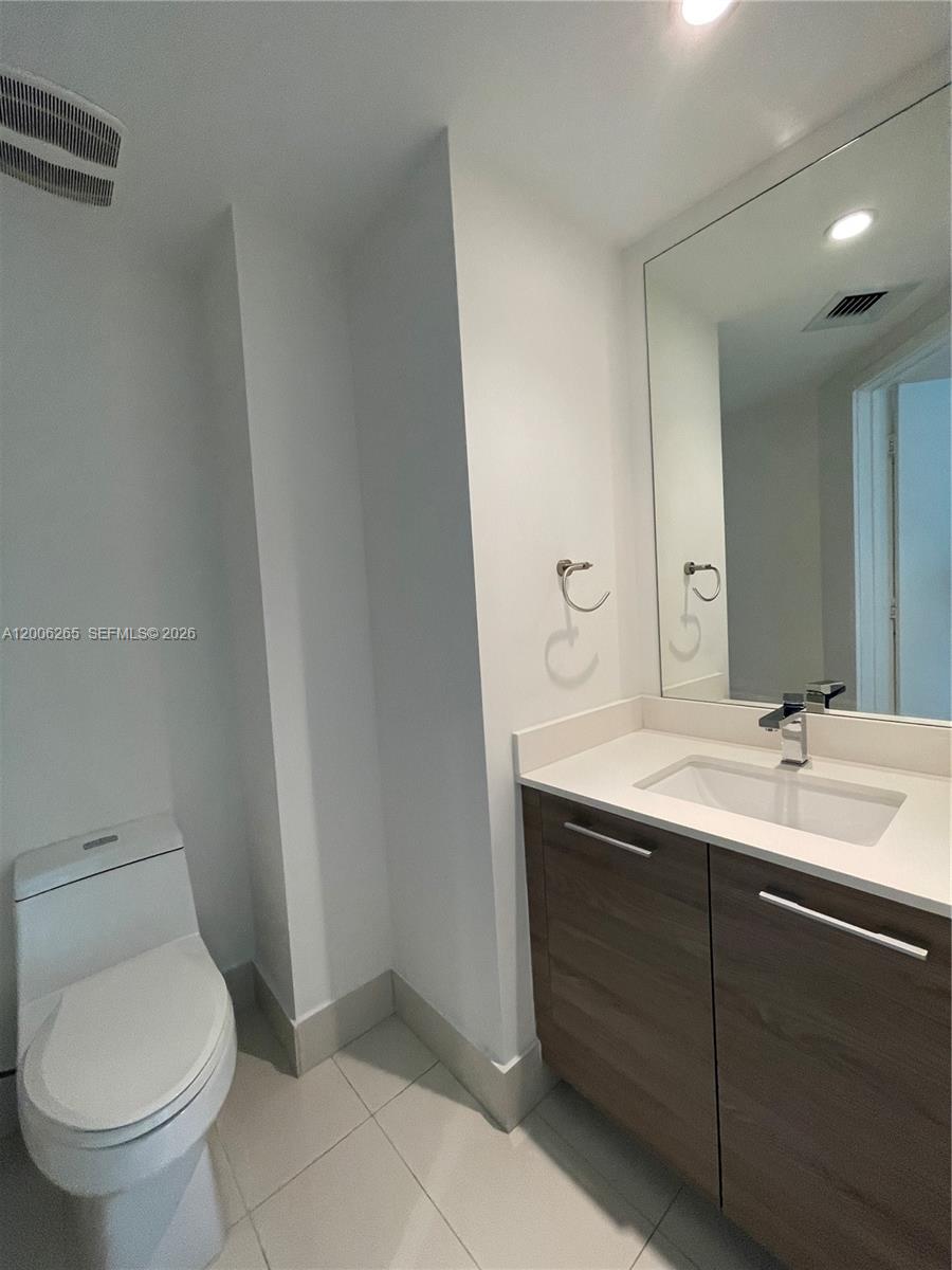 1300 S Miami Ave #2009, Miami FL 33131