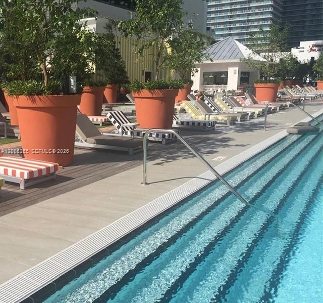 1300 S Miami Ave #2009, Miami FL 33131