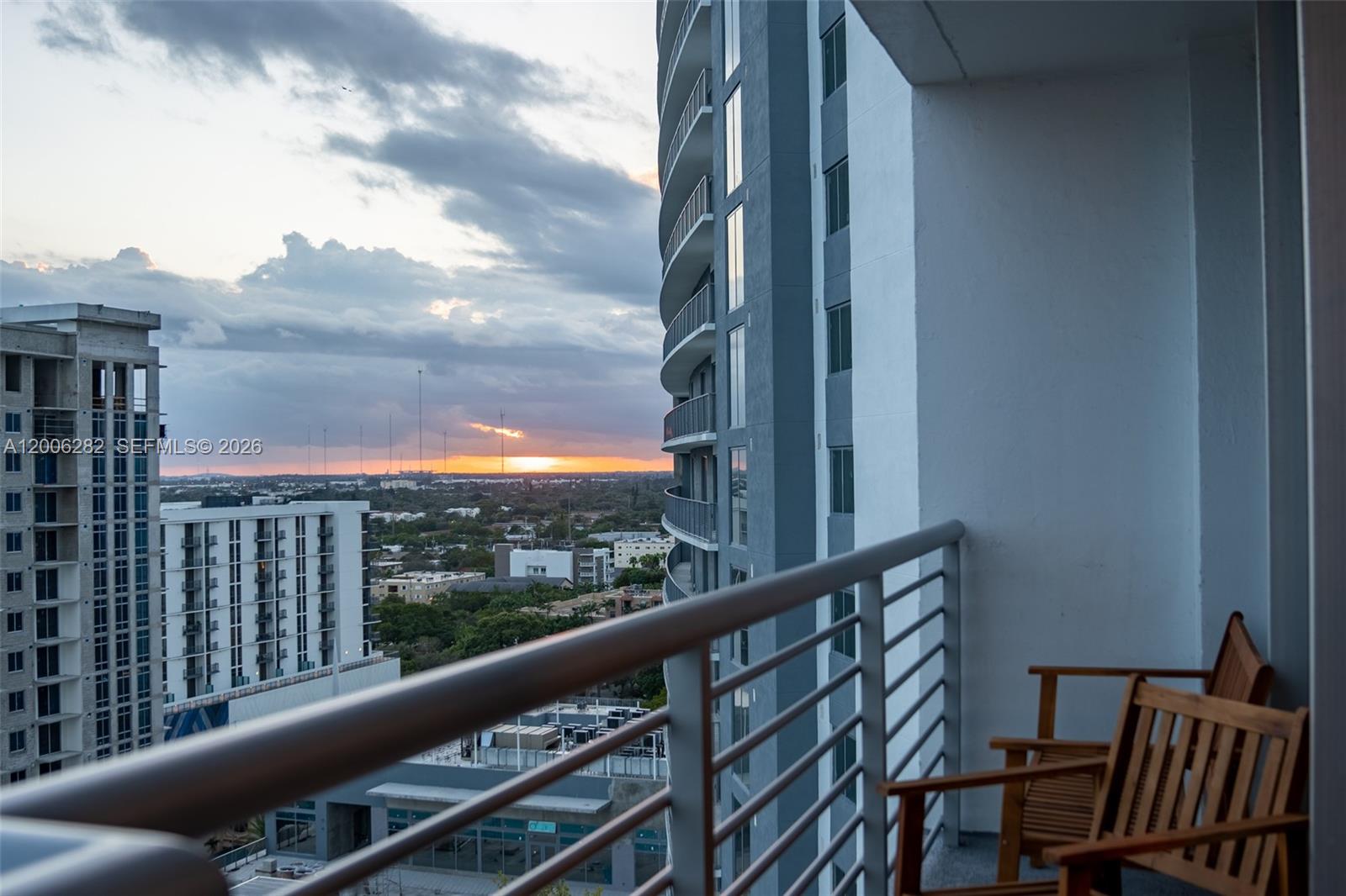 1720 Harrison St #1725, Hollywood FL 33020