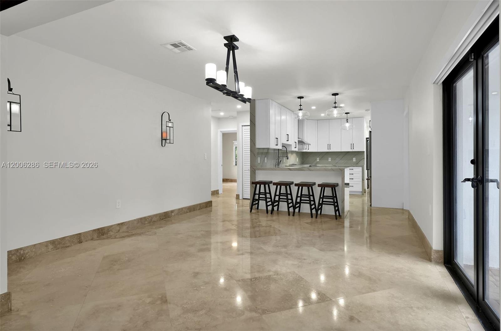 6820 SW 86th Ave, Miami FL 33143