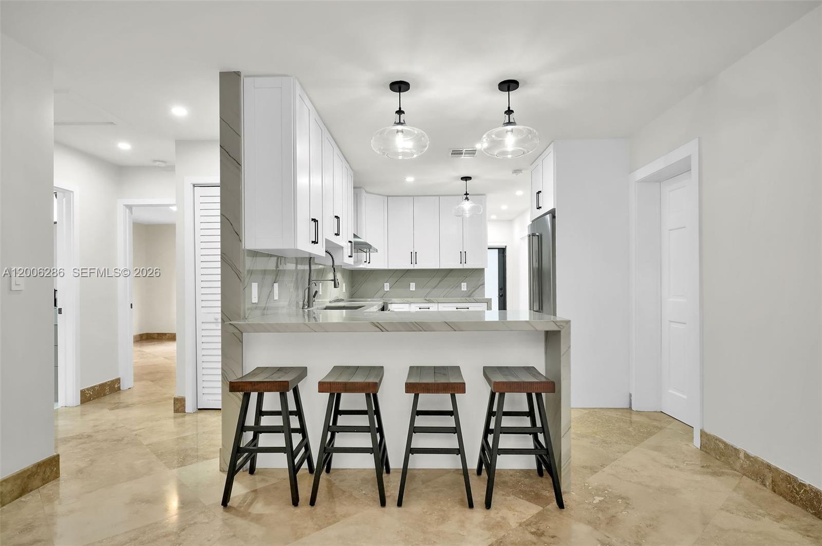 6820 SW 86th Ave, Miami FL 33143