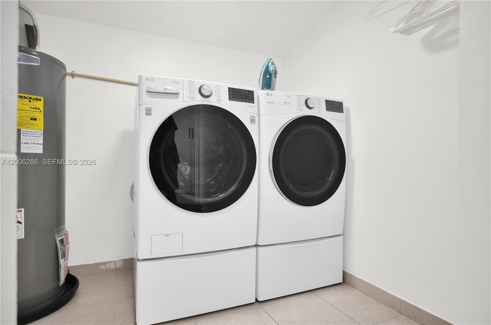 6820 SW 86th Ave, Miami FL 33143