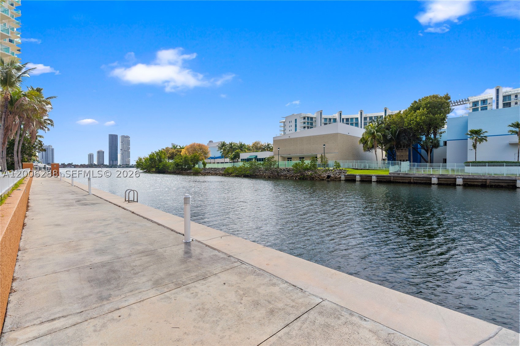 3330 NE 190th St #712, Aventura FL 33180
