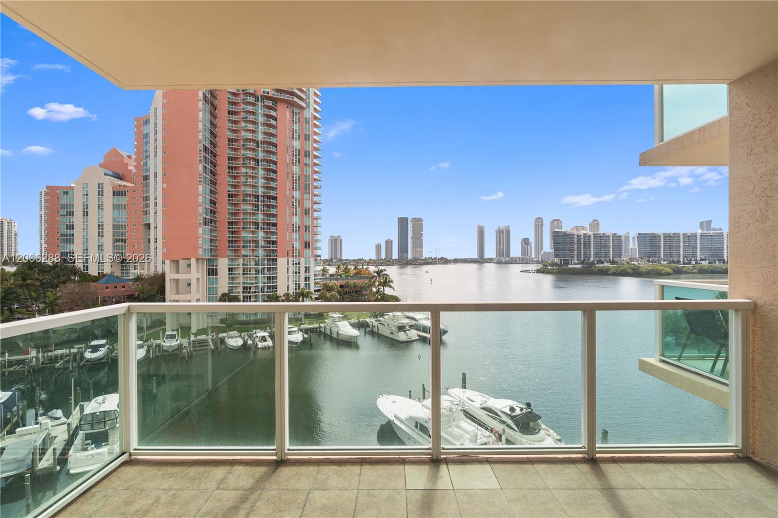 3330 NE 190th St #712, Aventura FL 33180
