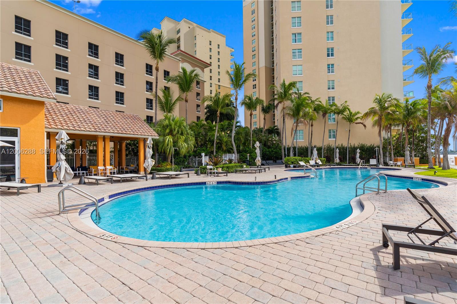 3330 NE 190th St #712, Aventura FL 33180
