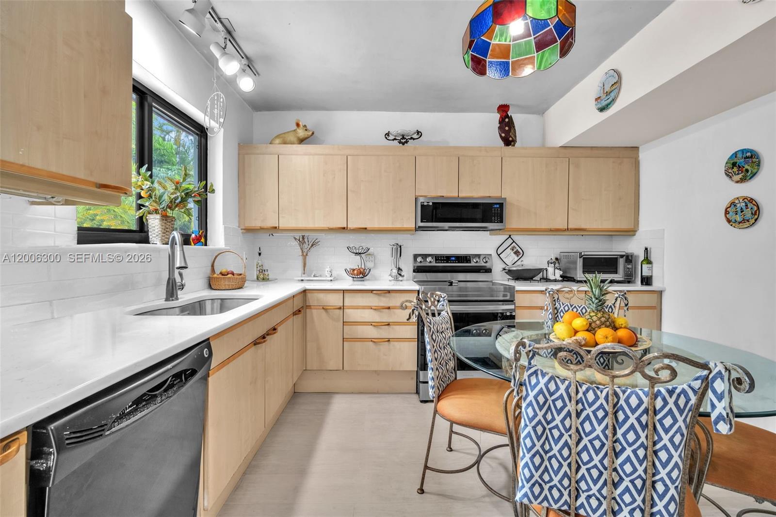 7701 Center Bay Dr, North Bay Village FL 33141